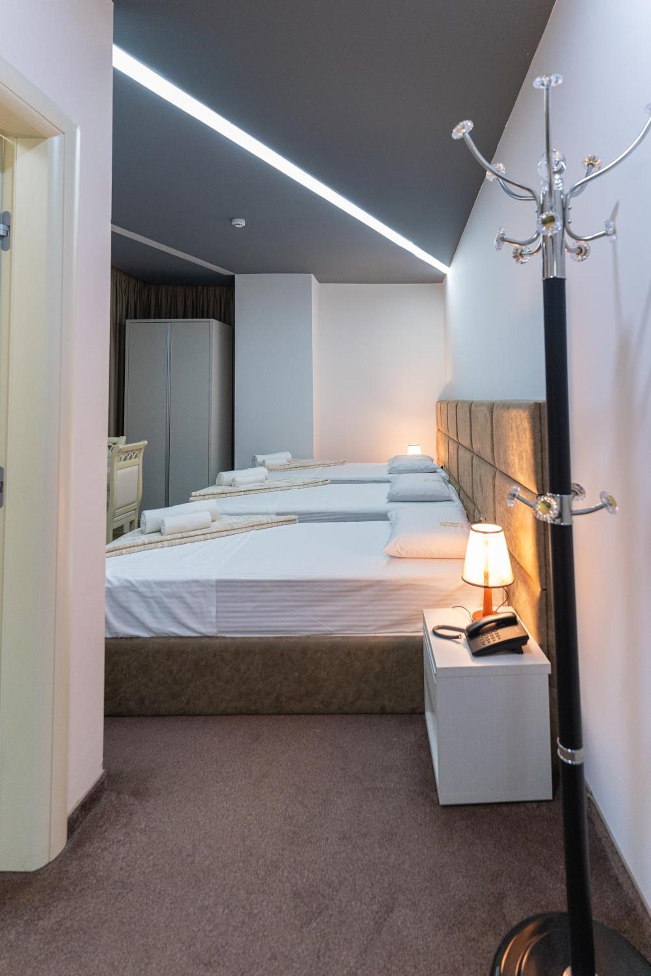 Alko Hotel Shkodër 部屋 写真
